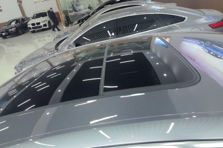 Used BYD Han 2022 EV Genesis Edition 715KM Front-Wheel-Drive Prestige Model
