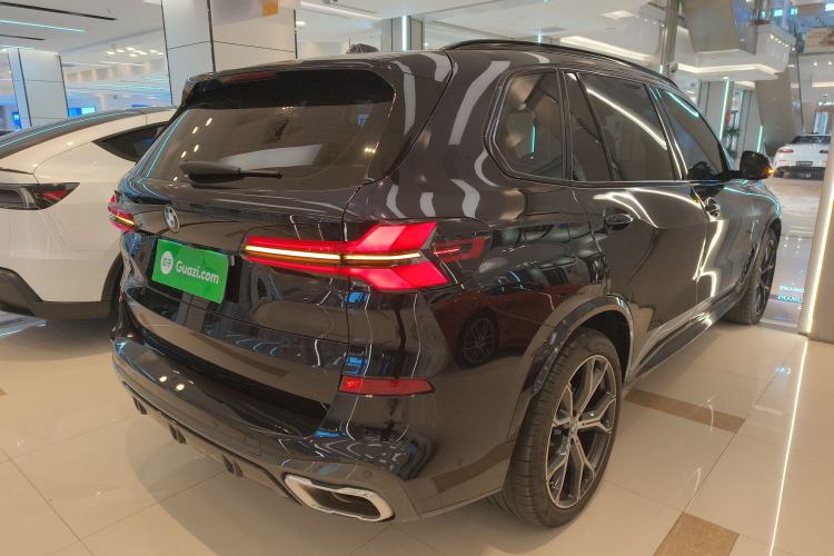 Used BMW X5 2023 xDrive 30Li Luxury M Sport Night Edition Package