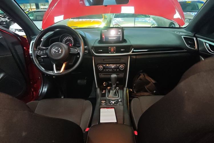 Used Mazda CX-4 2018 2.0L Automatic Two-Wheel Drive Blue Sky Exploration Version China V Standard