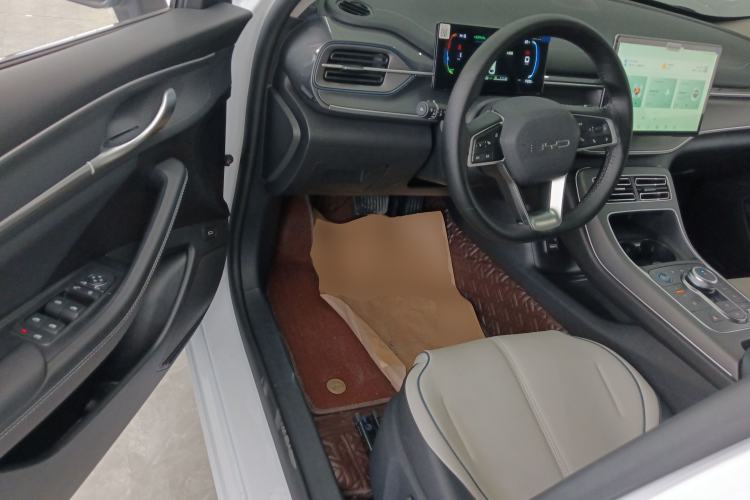 Used BYD Destroyer 05 2024 HONOR Edition DM-i 55KM Luxury Model
