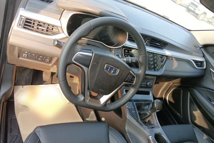 Used Geely Auto Emgrand 2018 1.5L Manual Upward Connect Edition
