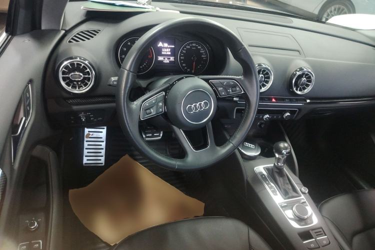 Used Audi A3 2019 Limousine 35 TFSI Style Version China V Emission Standard
