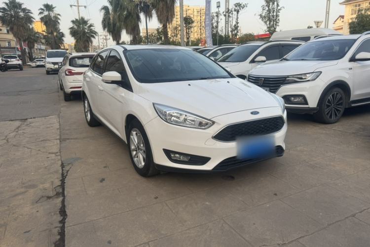 Used Ford Focus 2018 Hatchback Classic 1.6L Automatic Trendy SmartDrive Edition