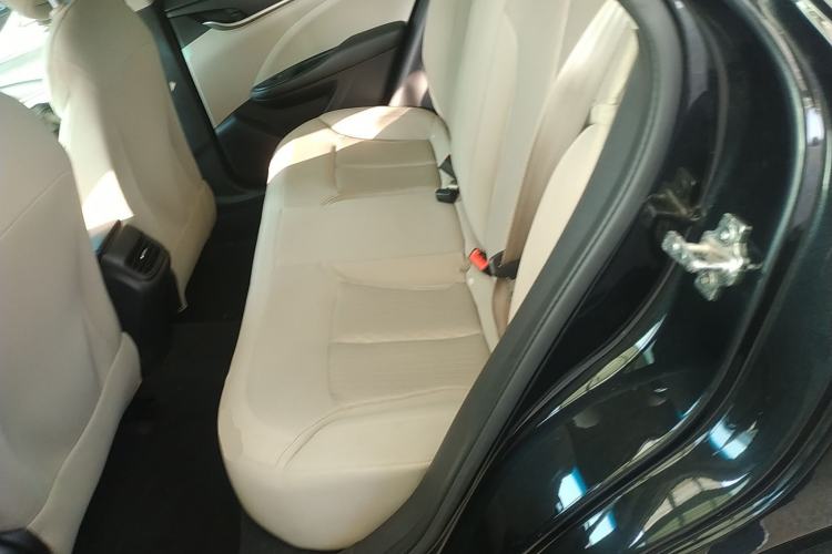 Used Buick GT 2015 15N Automatic Elite Version
