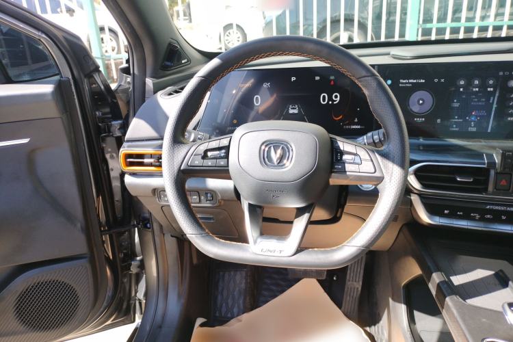 Used Changan UNI-T 2022 1.5T Sport Edition Flagship Version
