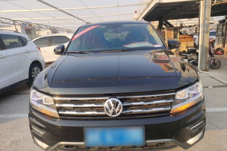 Used Volkswagen Tiguan L 2019 Updated Version 330TSI Automatic Two-Wheel Drive Panoramic Comfort Edition China VI Standard
