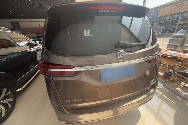 Used Buick GL8 2021 Land Cruiser Executive Class 652T Luxury Model
