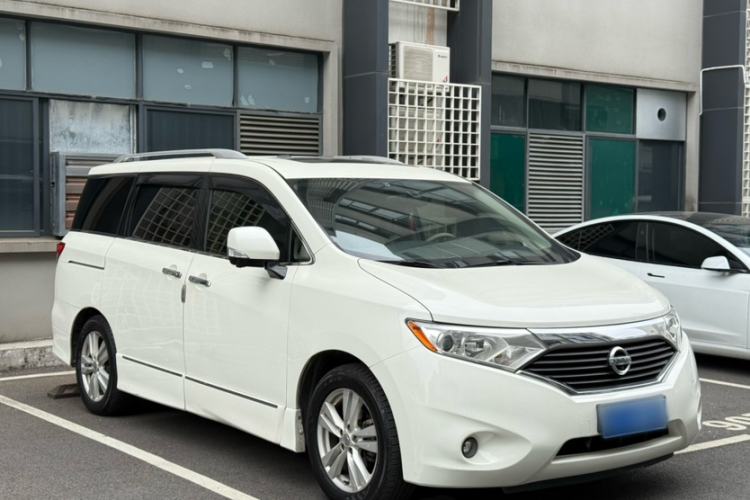 Used Nissan Quest 2015 3.5L SL

