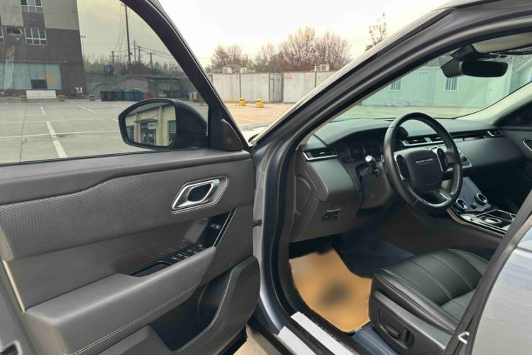 Used Land Rover Range Rover Velar 2019 250 PS