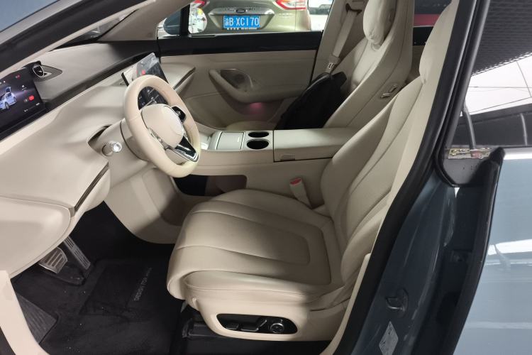 Used Hima Luxeed R7 2024 All-Electric 736 km Ultra
