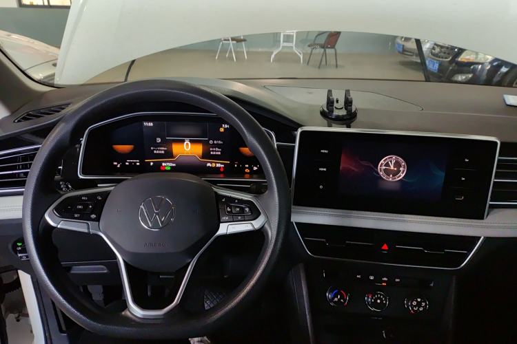 Used Volkswagen Tiguan L 2022 330TSI Automatic Two-Wheel Drive Comfort Edition
