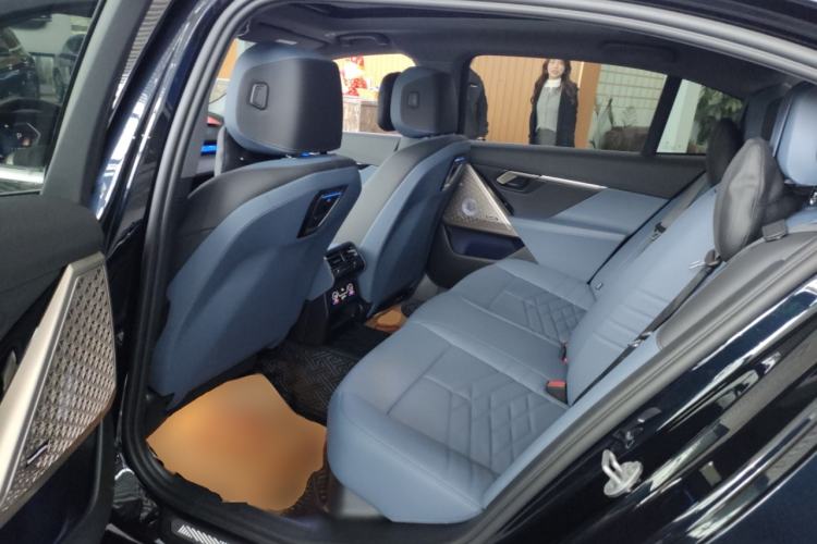 Used BMW 5 Series 2025 530Li Luxury Edition M Sport Package