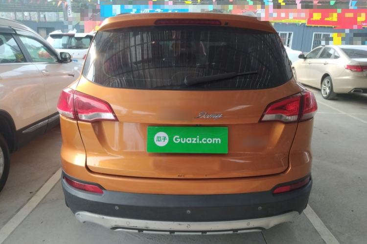 Used Zotye Domy X5 2017 Upgraded Model 1.5T Manual Luxury Edition
