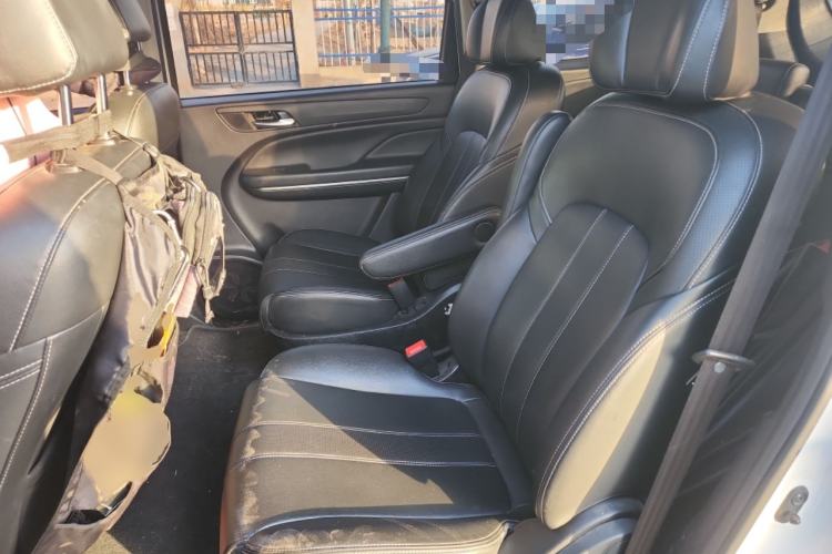 Used GAC Trumpchi M6 2019 270T Automatic Luxury Edition (7-seater) China V Standard
