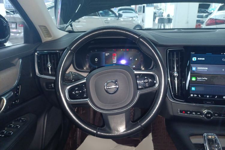 Used Volvo S90 2022 B5 Zhiyuan Luxury Edition