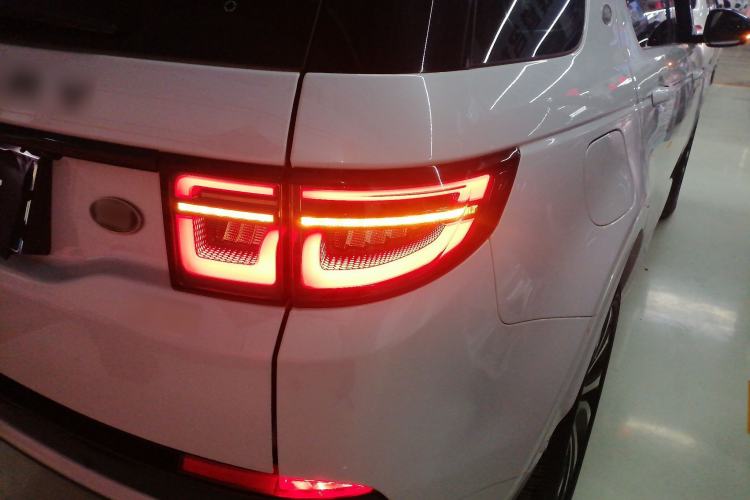 Used Land Rover Discovery Sport 2020 249 PS R-Dynamic Performance Tech Edition 7 Seats
