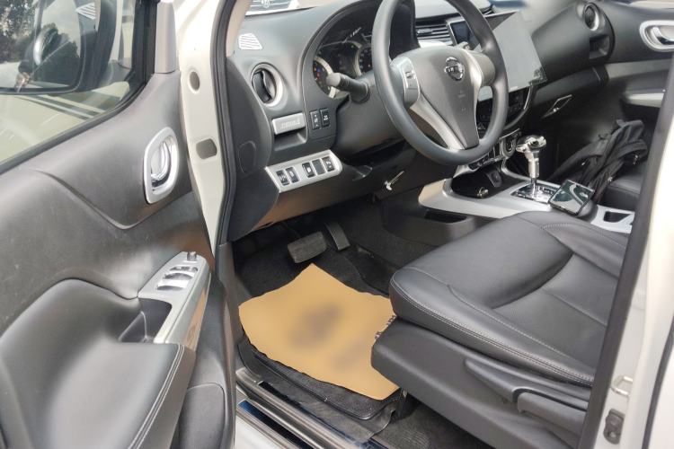 Used Nissan Terra 2020 2.5L XL Upper 4WD Automatic Four-Wheel Drive Luxury Edition