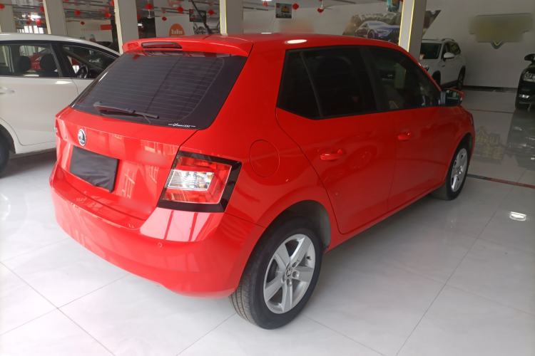 Used Skoda Fabia 2017 1.4L Automatic Car Enjoy Edition