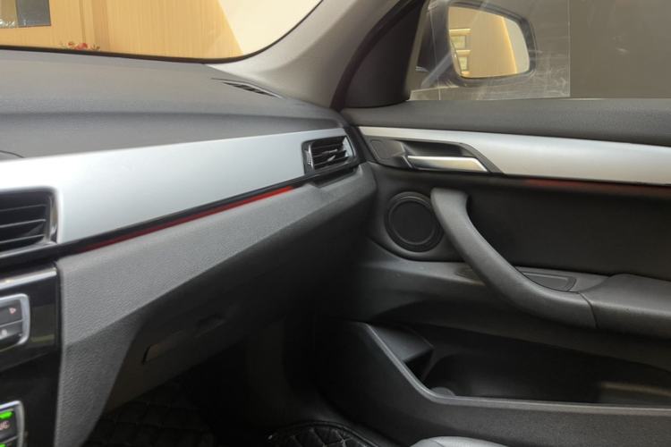 Used BMW X1 2018 sDrive20Li Leading Model
