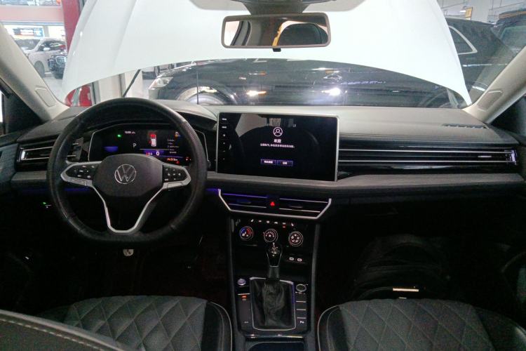 Used Volkswagen Sagitar 2023 300TSI DSG Excellence Edition
