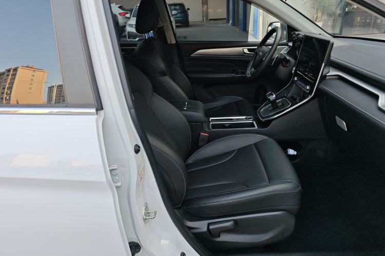 Used Haval M6 2021 PLUS 1.5T DCT Comfort Edition