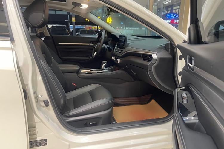 Used Nissan Teana 2021 2.0T XL Smart Upgrade Edition
