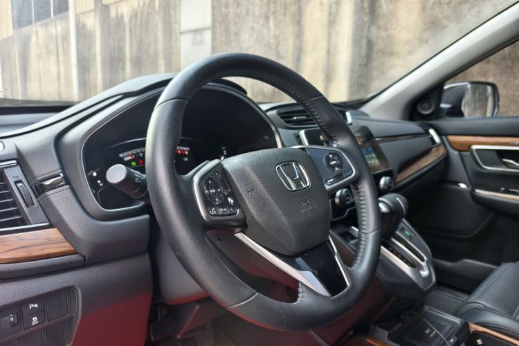 Used Honda CR-V 2019 Brilliant Edition Plus 240TURBO CVT Two-Wheel Drive Fashion Version China VI Emission Standard
