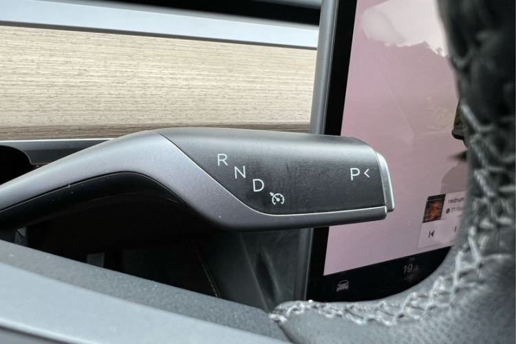 Used Tesla Model Y 2022 Rear-Wheel-Drive Version