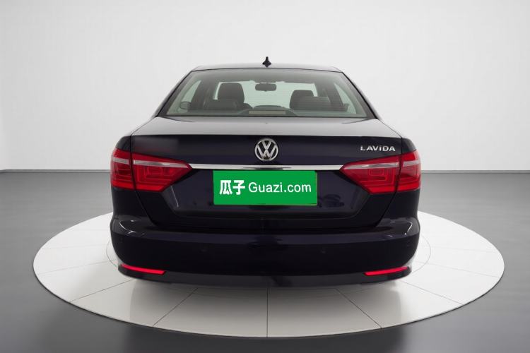 Used Volkswagen Lavida 2013 1.6L Automatic Fashion Edition
