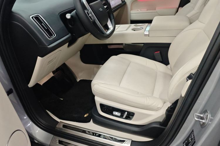 Used Li Auto L9 2022 Max model