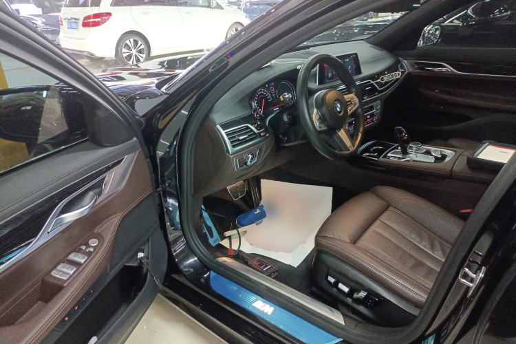 Used BMW 7 Series 2018 730Li Leading Model M Sport Package