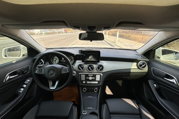 Used Mercedes-Benz GLA 2016 GLA 200 Sport Edition
