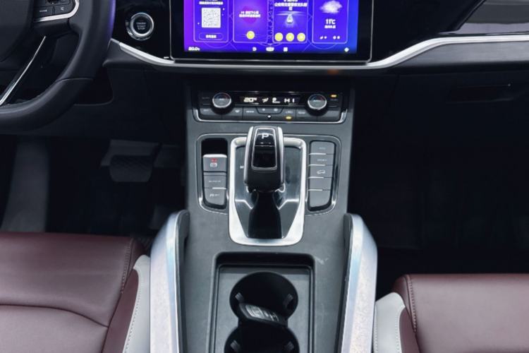 Used Geely Auto Emgrand X7 Sport 2022 1.8TD DCT Zhiya Trim