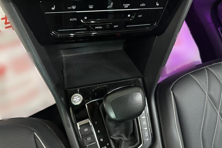 Used Volkswagen Tiguan L 2022 330TSI Automatic Two-Wheel Drive R-Line Enhanced Edition