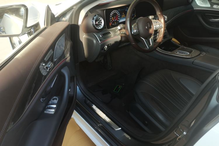 Used Mercedes-Benz CLS 2018 CLS 300 Luxury Model