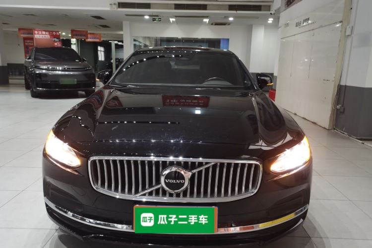 Used Volvo S90 2022 B5 Zhiyi Luxury Edition
