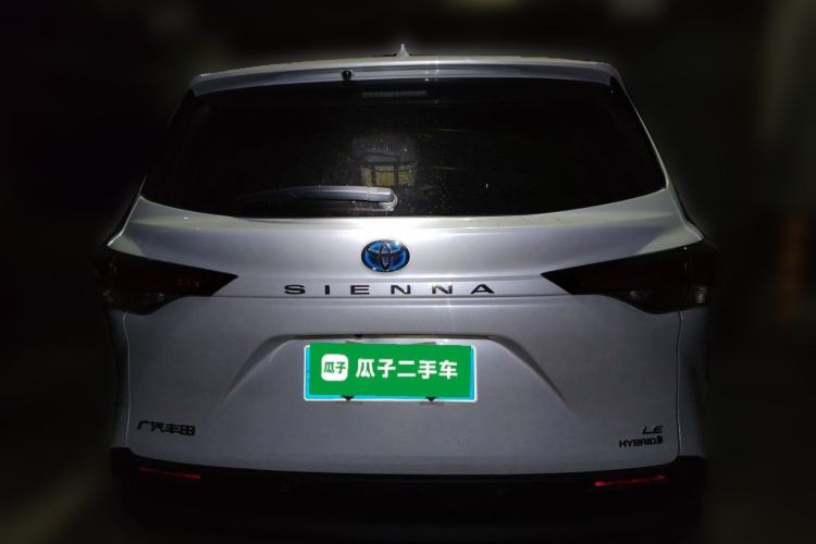 Used Toyota Sienna 2023 2.5L Hybrid Comfort Edition