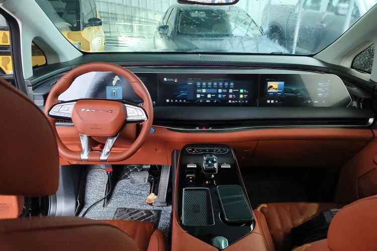 Used FORTHING Xinghai V9 2024 1.5TD 200km Qingyunti Series Premium Version
