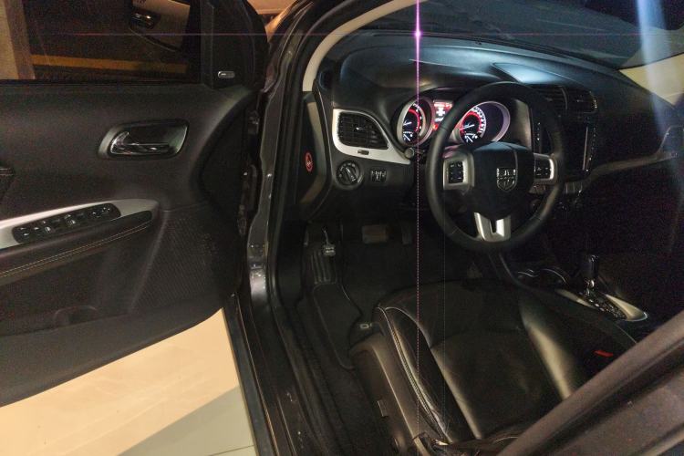 Used Dodge Journey 2015 2.0TD Four-Wheel Drive Luxury Edition
