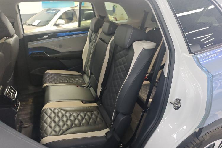 Used Volkswagen ID.6 CROZZ 2022 Long-Range PRO Edition