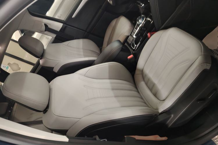 Used Ford Escape 2024 EcoBoost 245 Two-Wheel-Drive Titanium Edition