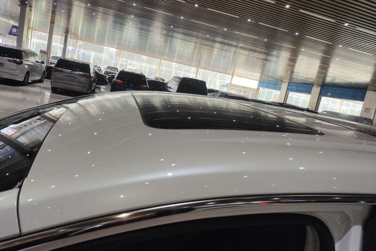 Used Buick Century 2023 2.0T Six-Seater Yinshi Edition
