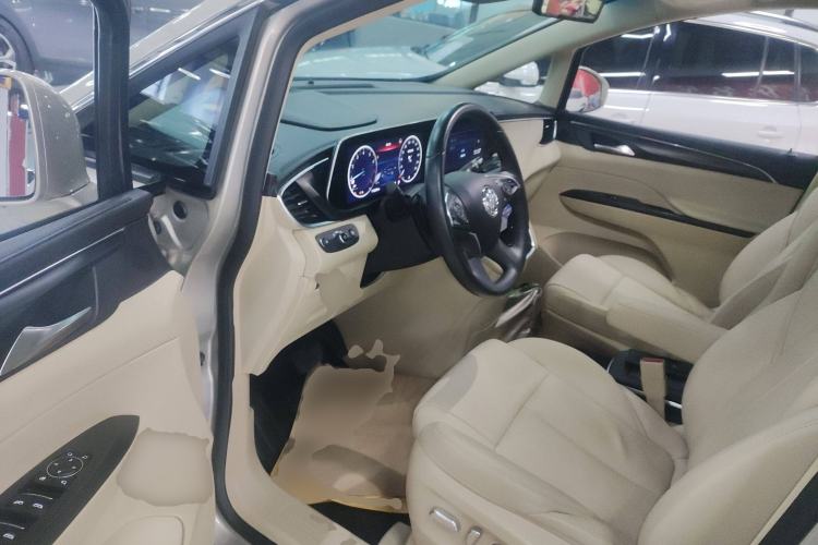 Used Buick GL8 2022 ES Landtrek 653T Luxury Edition
