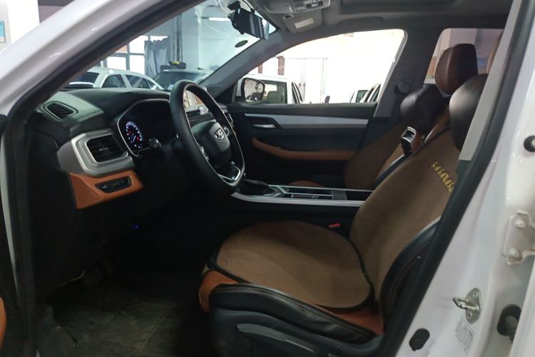 Used Geely Auto Vision X6 2020 1.4T CVT Luxury Edition
