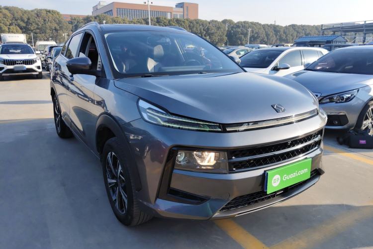 Used SOL QX 2021 300T DCT Prestige Smart Connectivity Version
