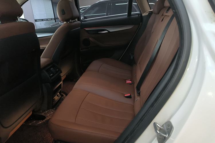 Used BMW X6 2015 xDrive35i Leading Model
