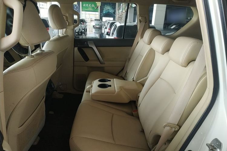 Used Toyota Prado 2015 2.7L Automatic Standard Edition
