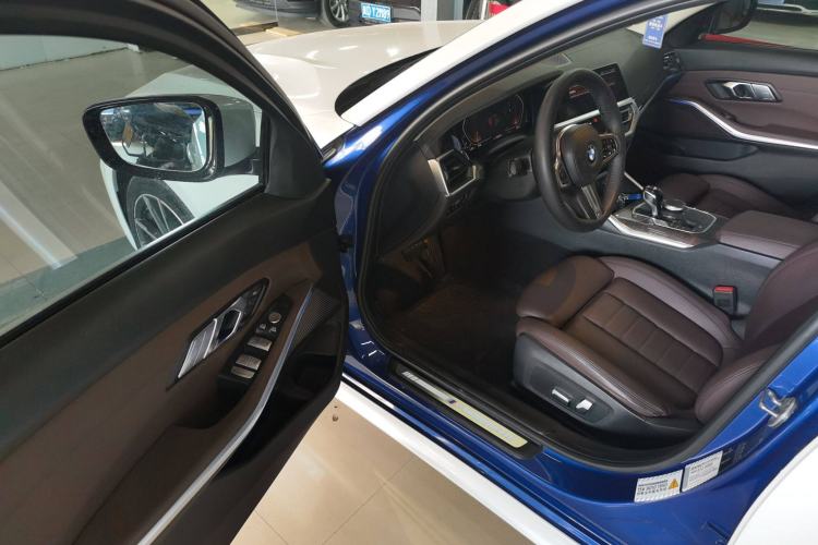 Used BMW 3 Series 2020 Restyled 325Li M Sport Package
