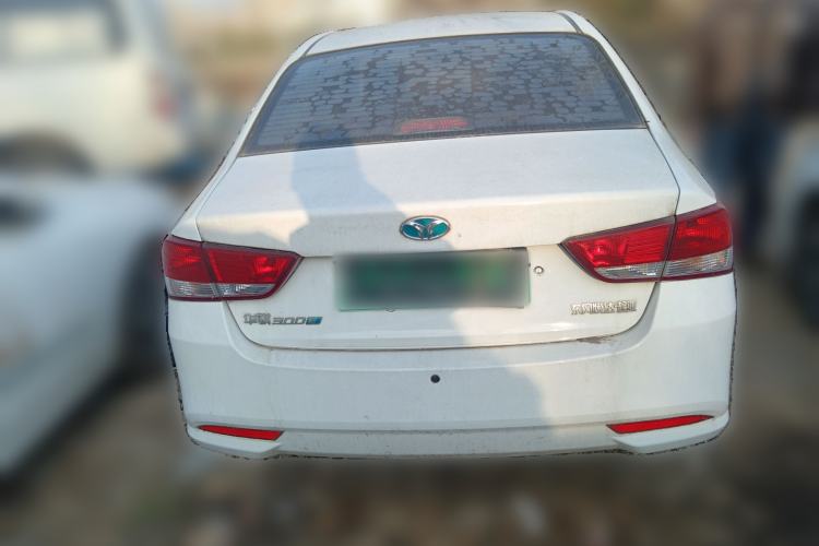 Used  300E 2017 Standard Model