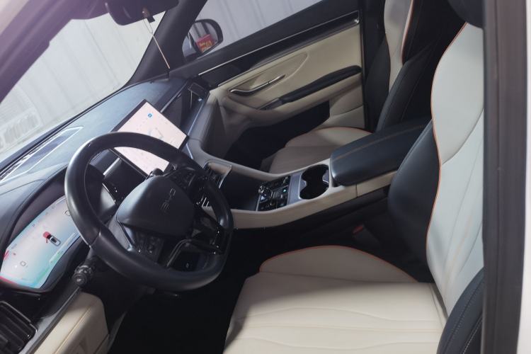 Used BYD Song PLUS New Energy 2023 Champion Edition DM-i 110KM Flagship Model
